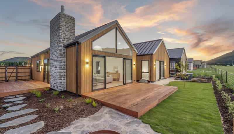 15 Packer Road, WANAKA