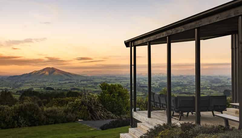 8 Tiwarawara Lane, Pirongia