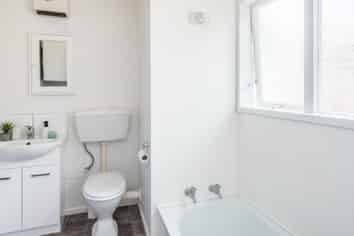 30A Friend Street, Karori