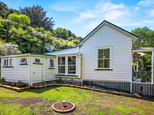 11 Moresby Street, Karangahake