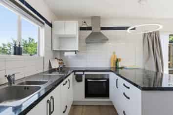 12a Burns Street, Gate Pa