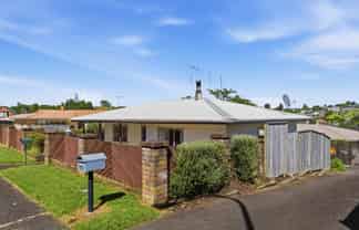 12a Burns Street, Gate Pa