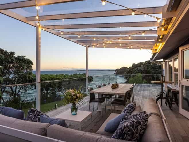 899 Whangaparaoa Road, Manly