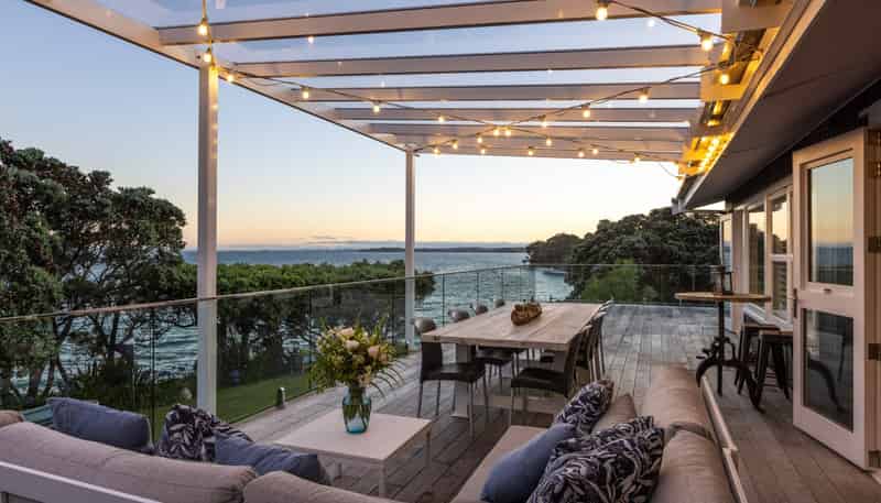 899 Whangaparaoa Road, Manly