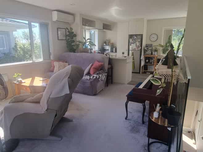 1 Glenvale Place, Totara Vale