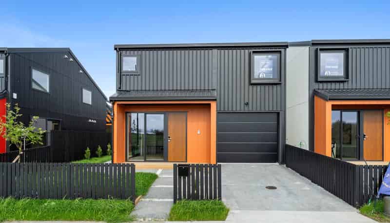 59 Karaka Village Parade, Karaka