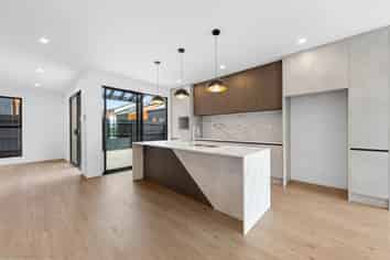 59 Karaka Village Parade, Karaka