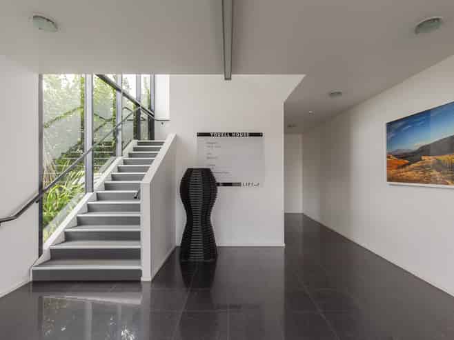 Bright CBD Offices – Lift, Views & Visitor Parks