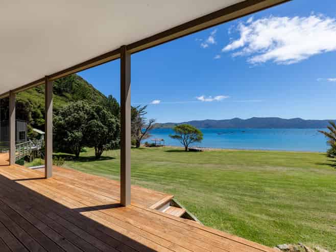 358 St Kilda Road, Admiralty Bay