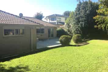 26 Ambleside Drive, Northpark