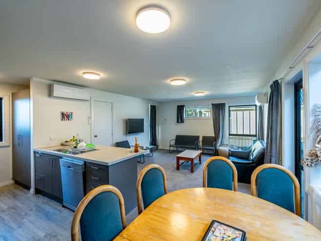 6 Agnew Street, North Dunedin