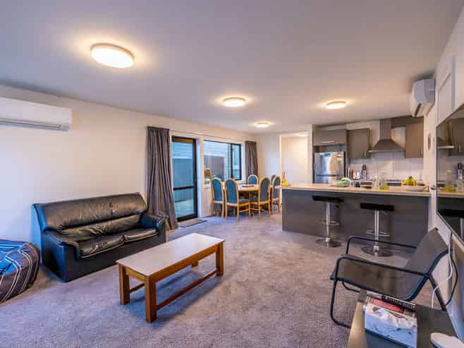 6 Agnew Street, North Dunedin