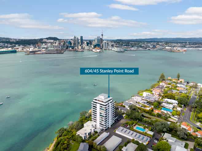 604/45 Stanley point Road, Stanley Point