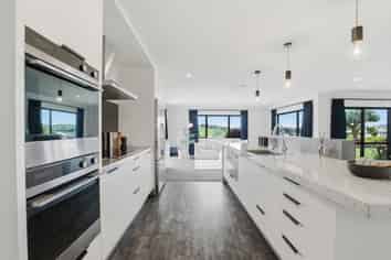 75 Wairau Drive, Tikipunga