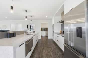 75 Wairau Drive, Tikipunga