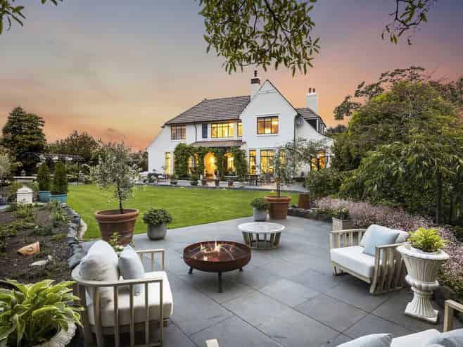 365 Stuart Street, Roslyn