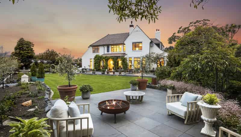 365 Stuart Street, Roslyn