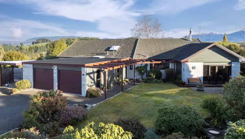 155 Downs Road, Geraldine Downs