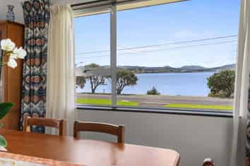 296 Beach Road, Onerahi