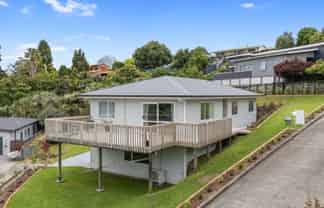 5J Winiata Street, Brookfield