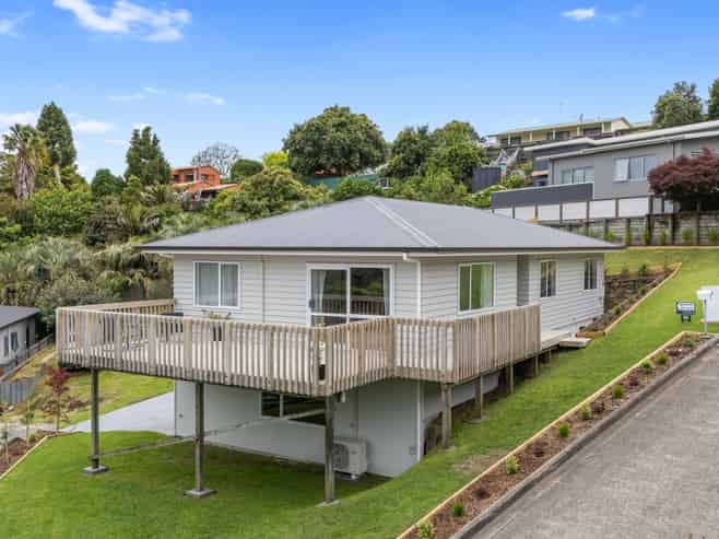 5J Winiata Street, Brookfield