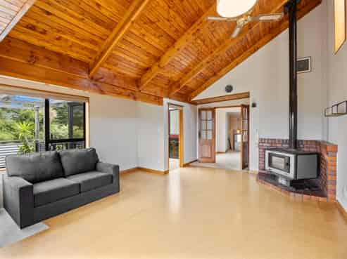 102 Brooklands Road, Atawhai