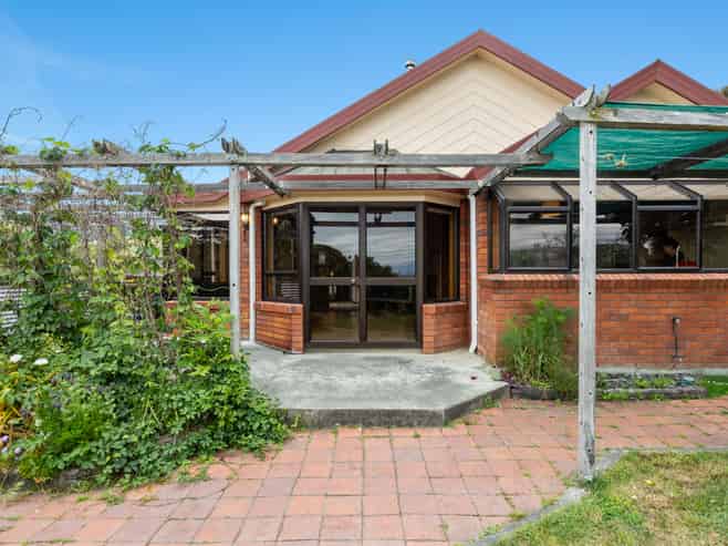 102 Brooklands Road, Atawhai