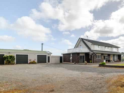 940 State Highway 1, Himatangi
