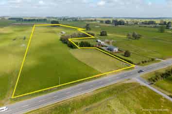 944 State Highway 1, Himatangi