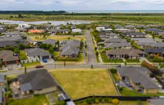 13 Turvey Street, Pegasus