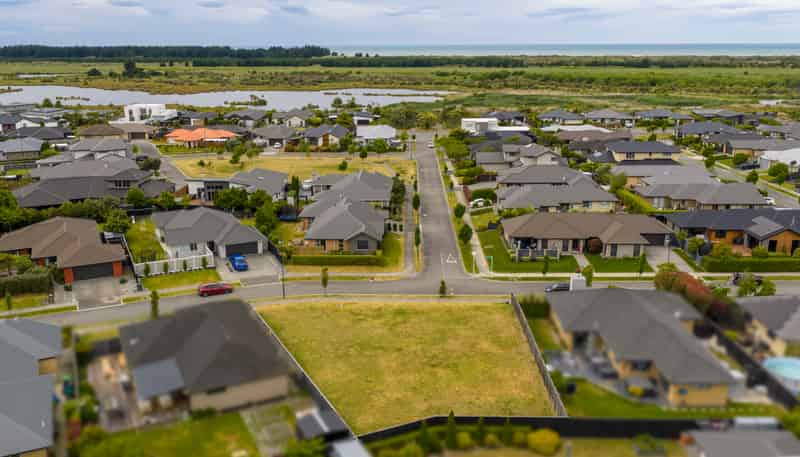 13 Turvey Street, Pegasus