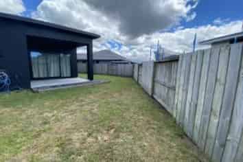 2 Tupeia Lane, Tikipunga