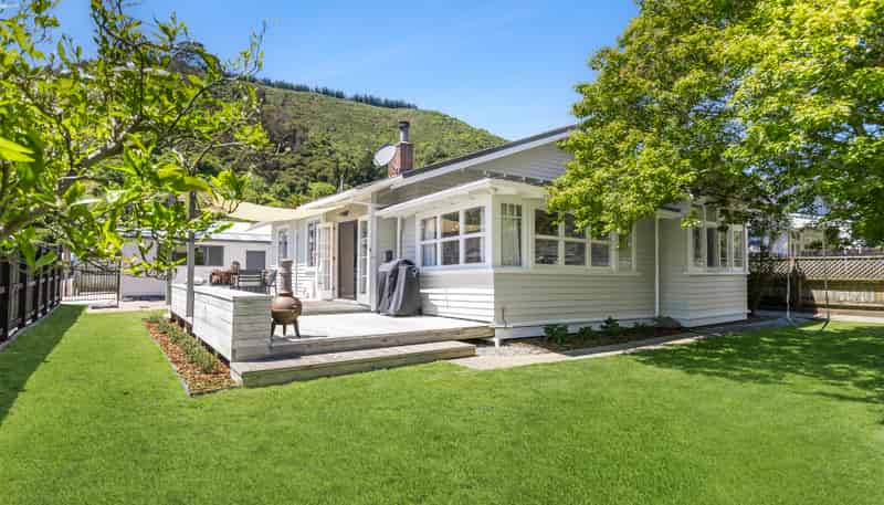 85 Brook Street, The Brook