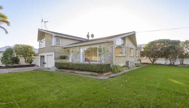 2 Braithwaite Avenue, Chartwell