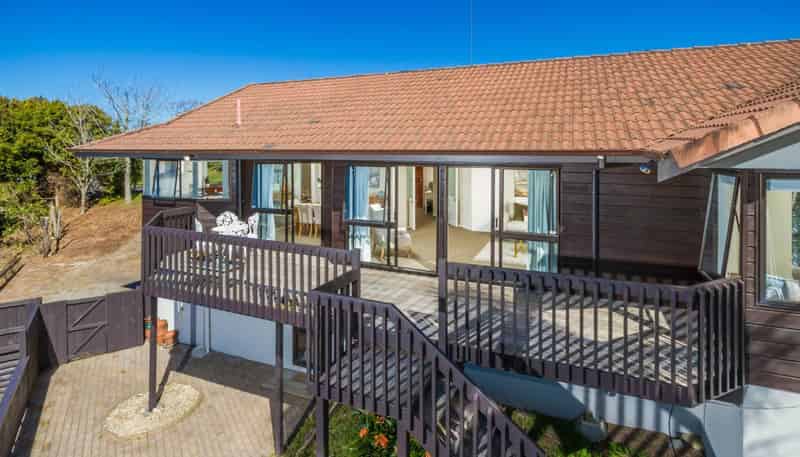 2 Cairnbrae Court, Northcross