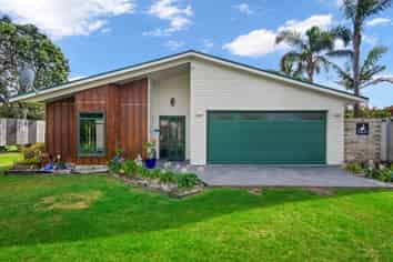 4 Ringer Avenue, Matapouri