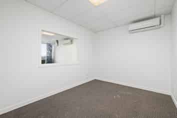 SPLIT-LEVEL OFFICE OPPORTUNITY
