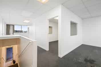 SPLIT-LEVEL OFFICE OPPORTUNITY
