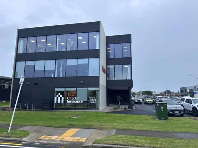 Quality A Grade Offices in the Mount for Lease! 