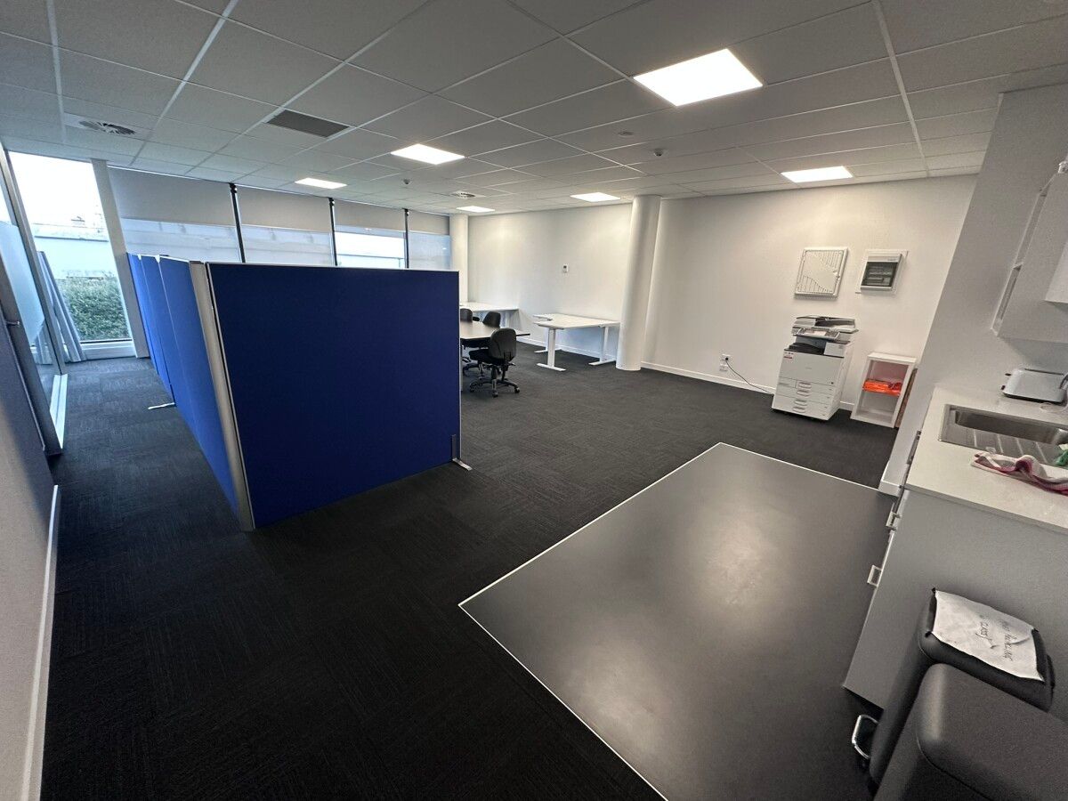 Quality A Grade Offices in the Mount for Lease! - Mehr