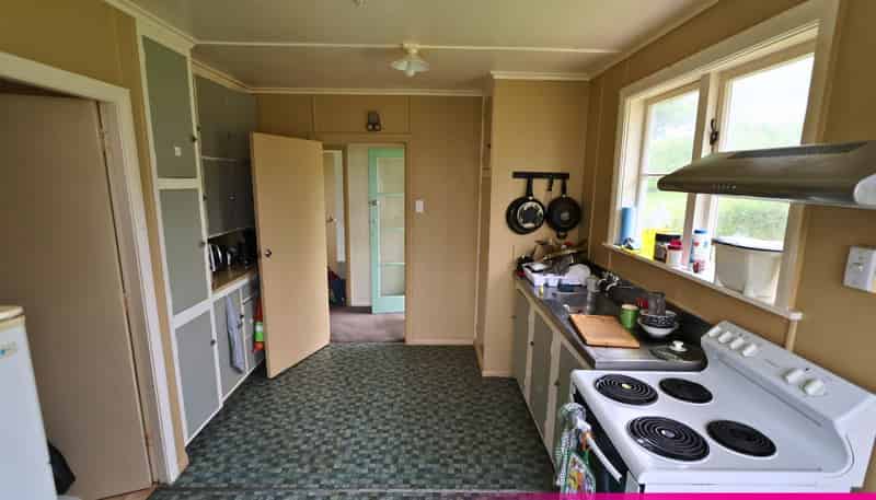 208 Hillhead Road, Corstorphine