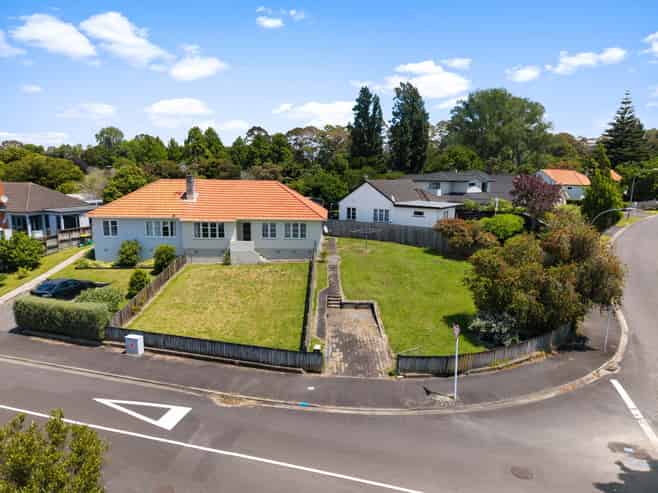 45 Plunket Terrace, Hamilton East