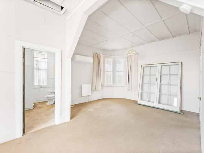 24a Omata Road, Westown