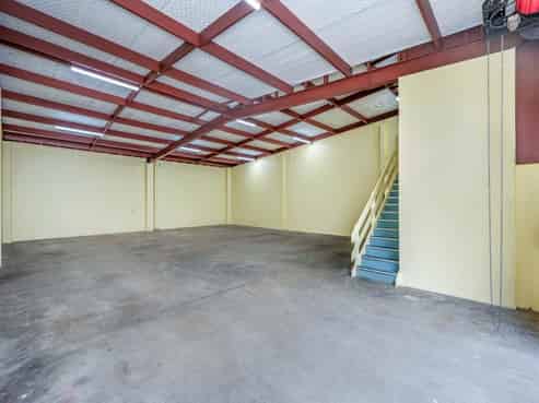 CENTRAL WEST AUCKLAND WAREHOUSE
