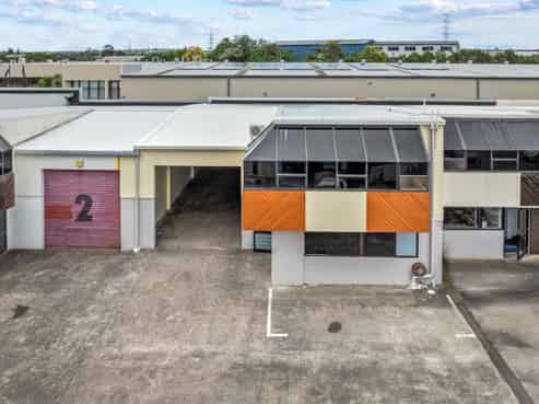 CENTRAL WEST AUCKLAND WAREHOUSE
