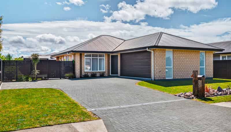 22 Huka Heights Drive, Rangatira Park