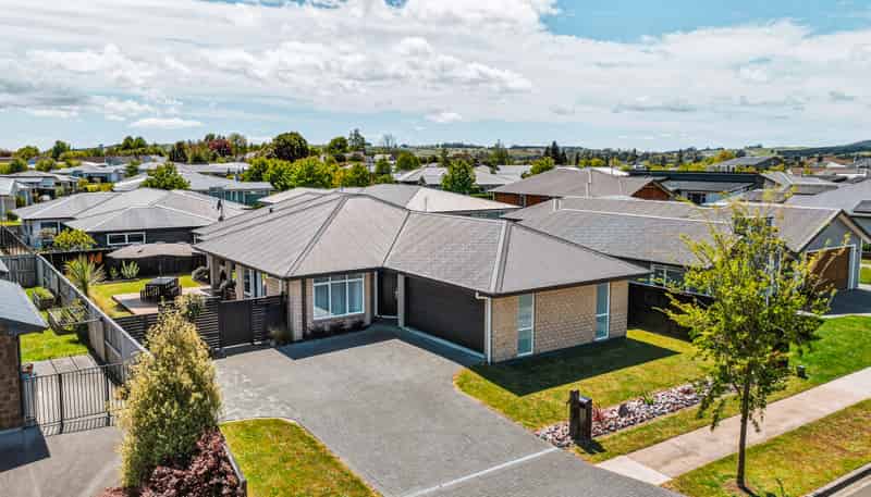 22 Huka Heights Drive, Rangatira Park