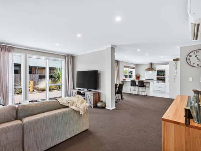 22 Huka Heights Drive, Rangatira Park