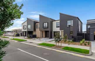 16 Waka Moana Drive, Hobsonville