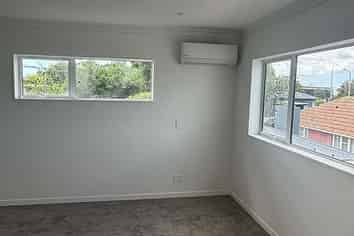 8A Mead Street, Avondale